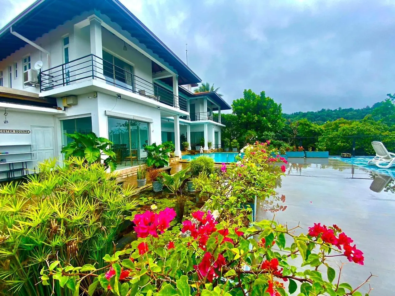 390 Villa Vista Bowala